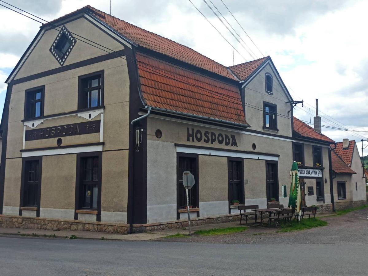 Apartmán Měňany Menany Exterior foto